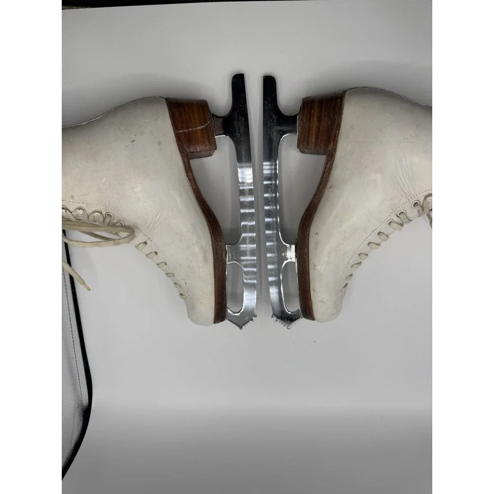 Riedell Figure Ice Skates Size 5 White Leather John Wilson Pattern 99 Blades